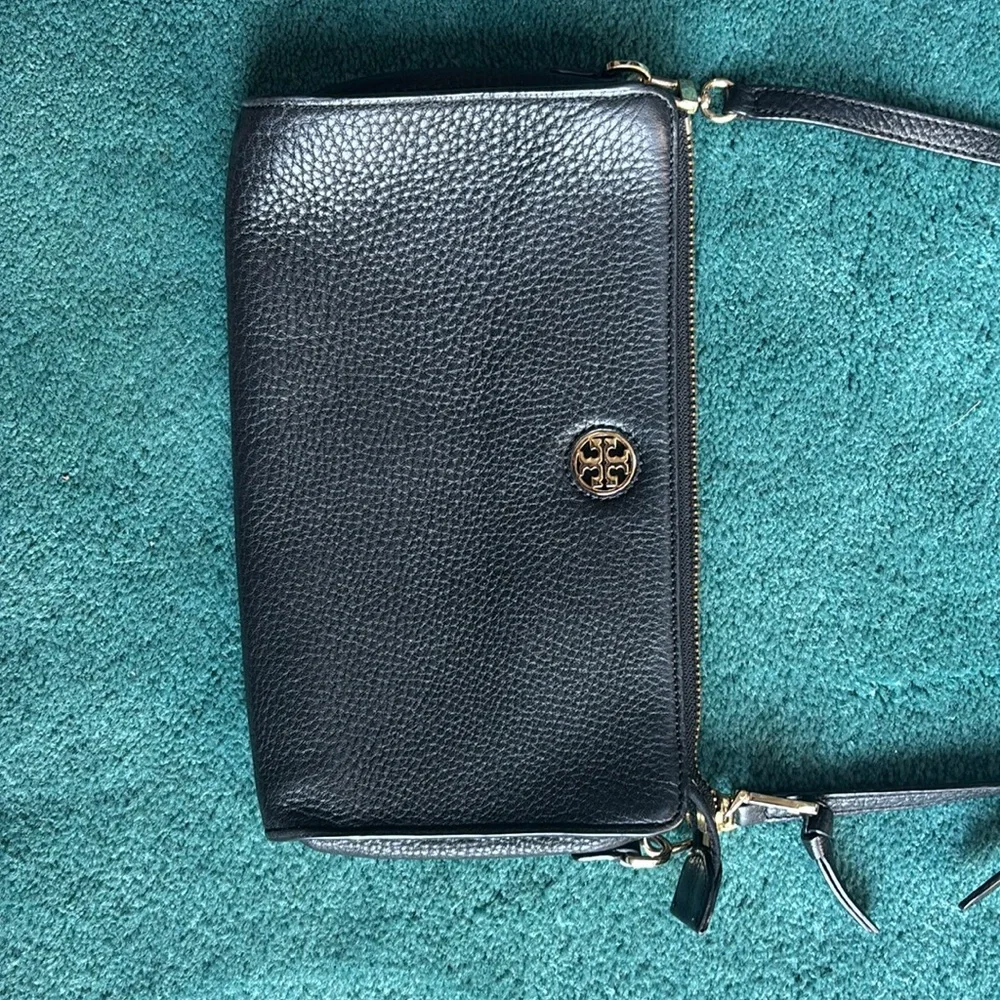 Tory Burch Black Leather Crossbody Bag - Picture 2 of 7